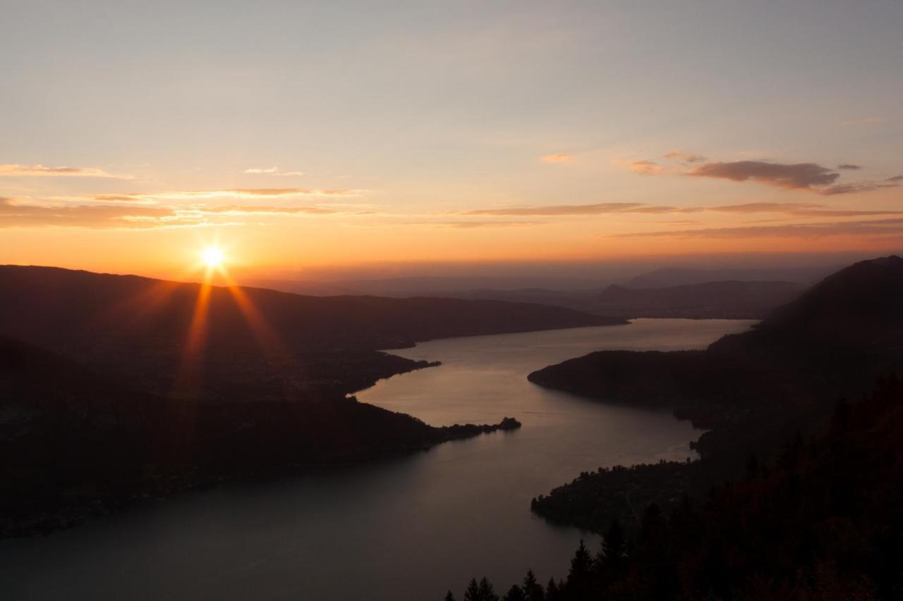 Penthouse Vue Incroyable Lac Et Montagnes Annecy Buitenkant foto